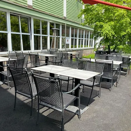 스포츠호텔 이글스