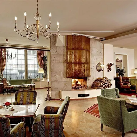 伊格尔斯运动酒店 酒店