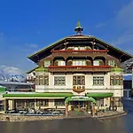 Igls Hotel 4*